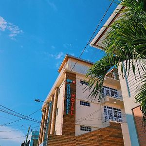 Voyager Sun & Reef Hotel